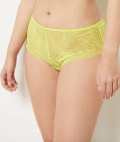 Komfortabler Spitzen-Shorty in strahlendem Zitronengelb -Etam Verkäufe 654072552 b