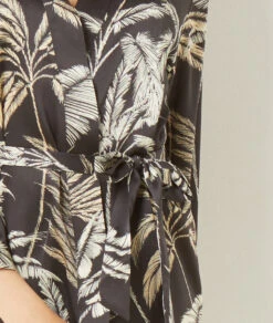 Black Printed Satin Kimono Robe - Elegant Women's Nightwear -Etam Verkäufe 654083805 b