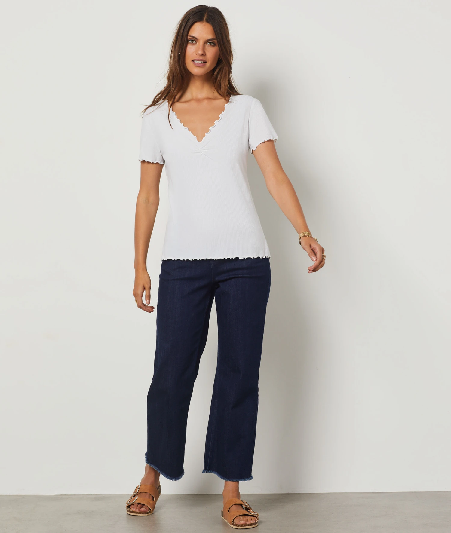 T-shirt Manches Courtes Col V ECRU 3 T-shirt Manches Courtes Col V ECRU – Bild 3