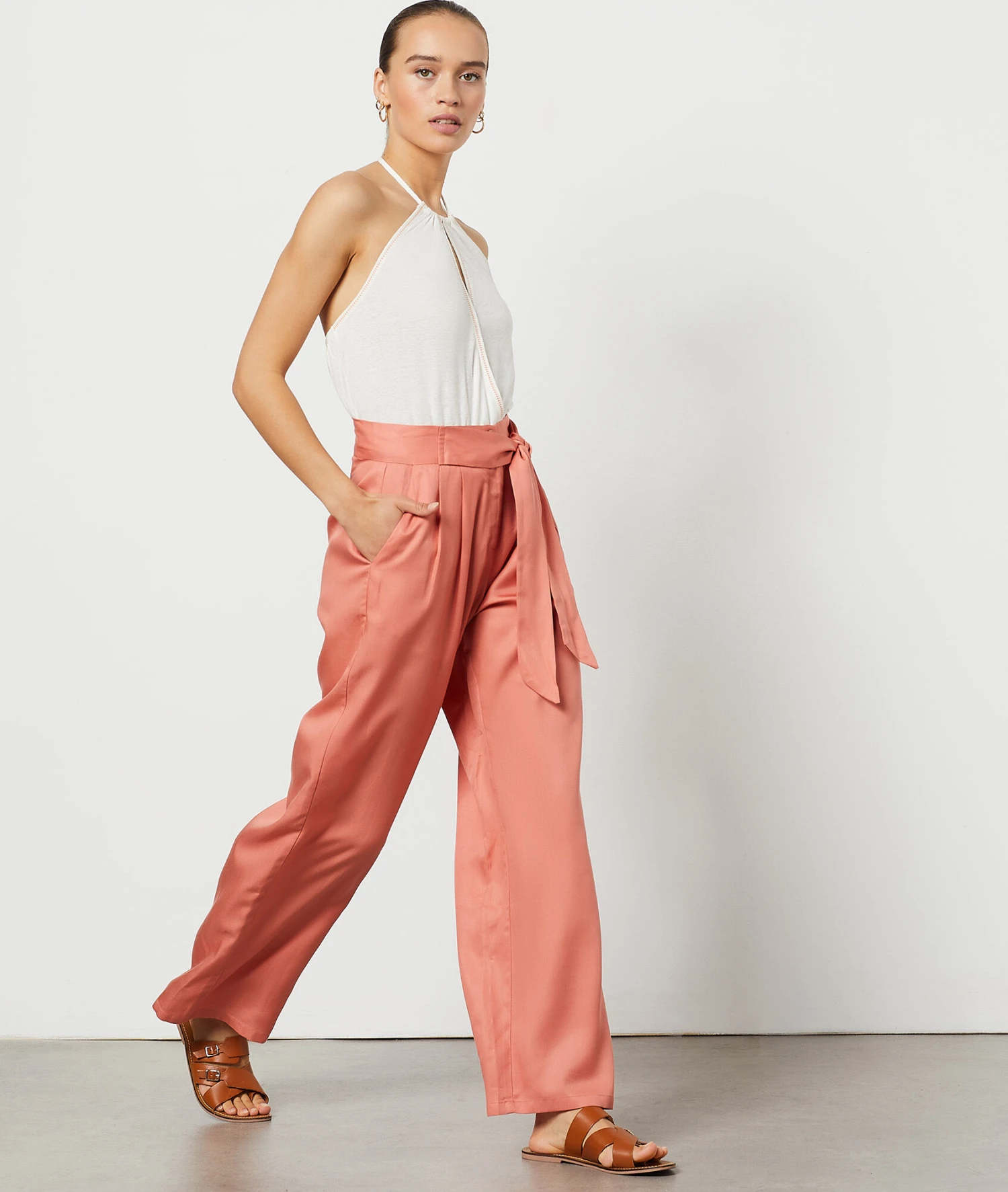 Pantalon Coupe Large ROSE 1 Pantalon Coupe Large ROSE