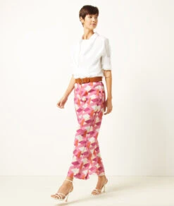 Seidig Schimmernde Pyjamahose mit Print – Terracotta Eleganz für Zuhause