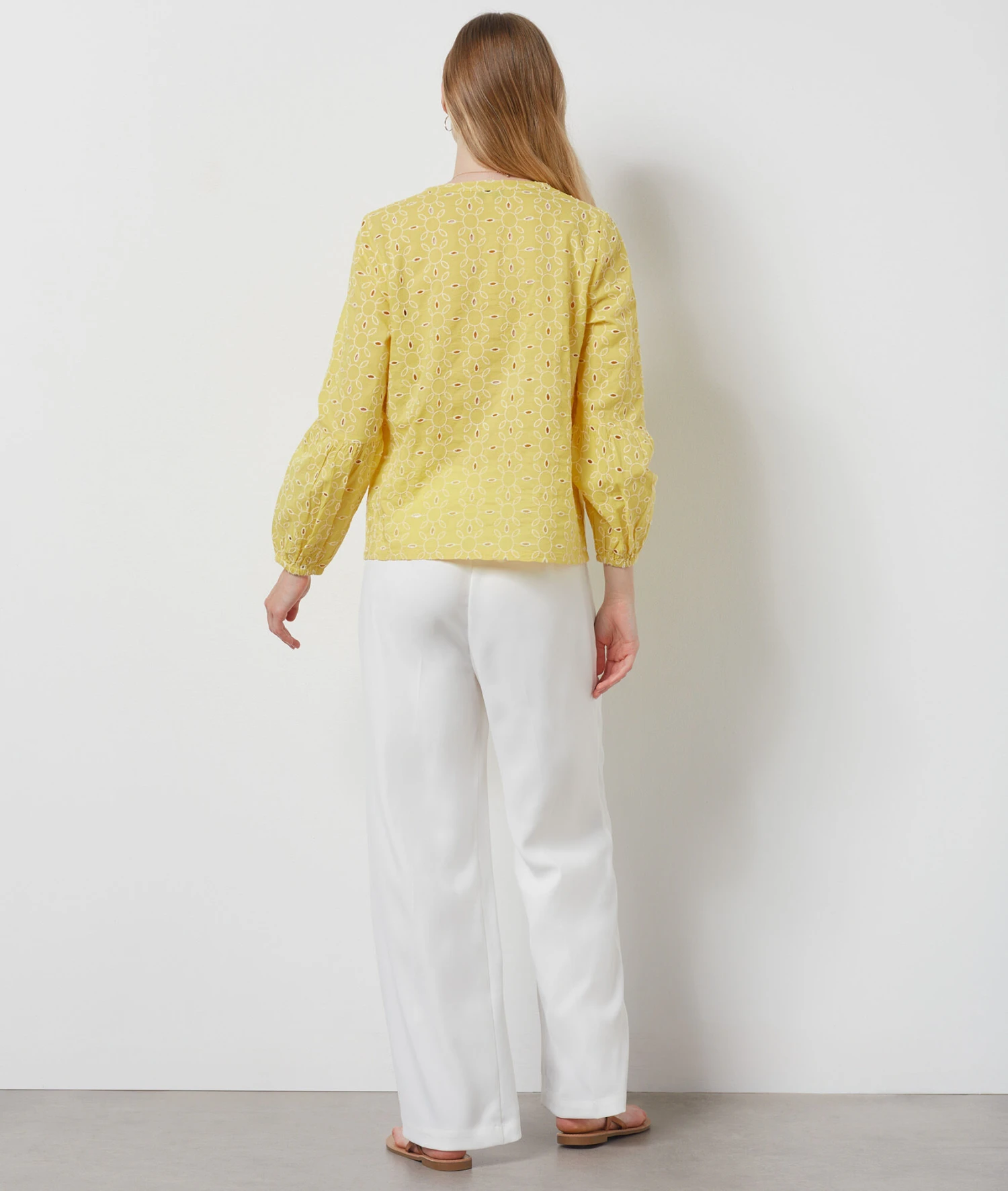 Chemisier à Broderies 100% Coton JAUNE 2 Chemisier à Broderies 100% Coton JAUNE – Bild 2