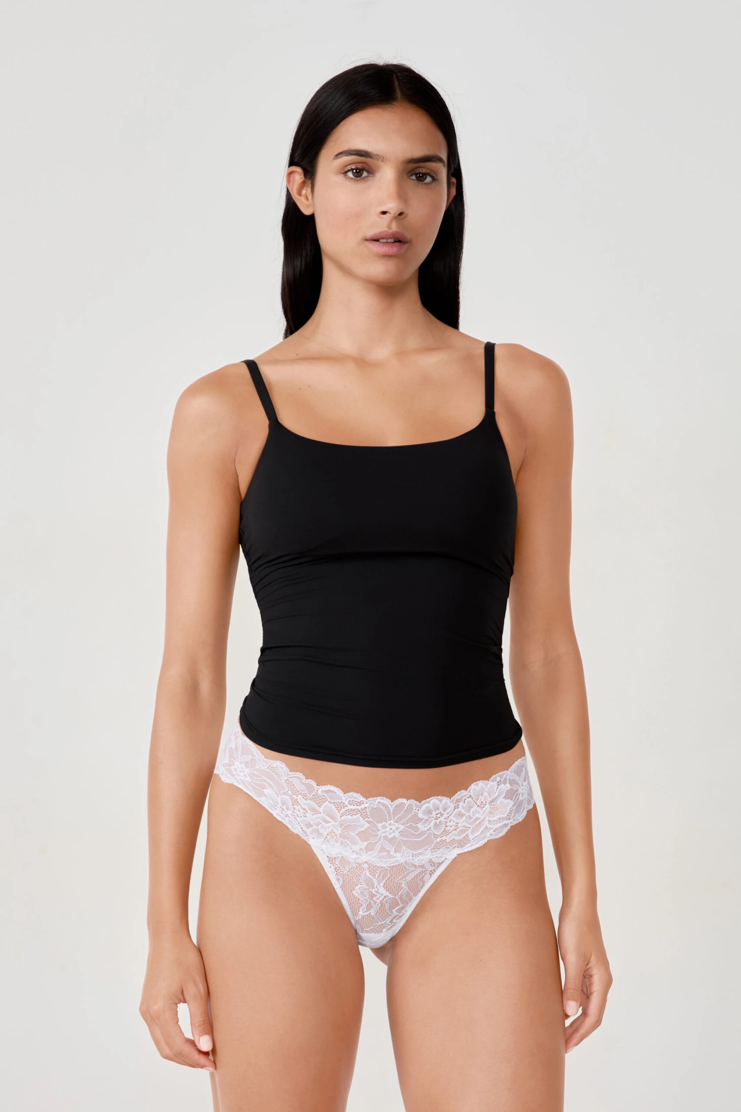 String en Dentelle Blanc par SWEET - Élégance et Confort 3 String en Dentelle Blanc par SWEET - Élégance et Confort – Bild 3