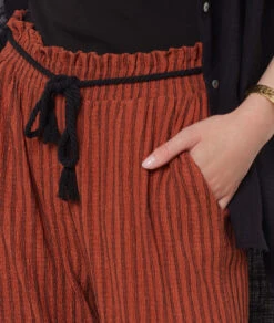 Fließende, Weit Geschnittene Hose BRAUN 8 Fließende, Weit Geschnittene Hose BRAUN -Etam Verkäufe 654184087 b