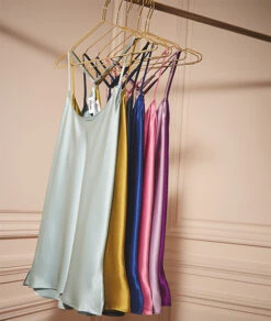 Elegantes Seiden-Nachthemd in Mauve aus 100% Naturseide -Etam Verkäufe SOIE x 1